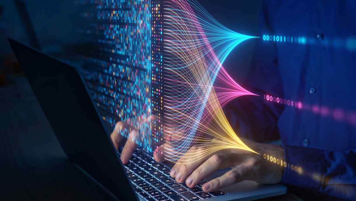 https://avitron.com.sg/wp-content/uploads/2023/11/inner_service_01.jpg